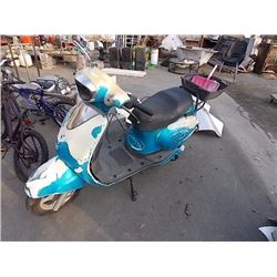 POWER ASSISTED ELECTRIC SCOOTER - as-is