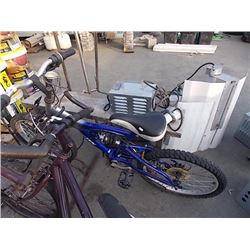 BIKE - CHILD'S SPORTEX 5 SPEED BIKE - BLUE/SILVER