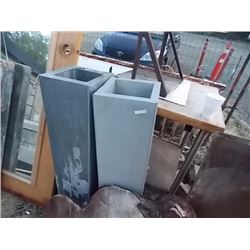 METAL PLANT HOLDERS - 4' - 2 TTL