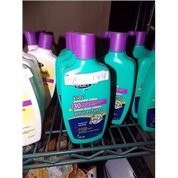 LOT OF KID'S SUNSCREEN - 30SPF - 4 TTL - GREEN BOTTLE