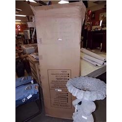 TRUCK TAIL GATE FOR WITH RV HITCH - NEW