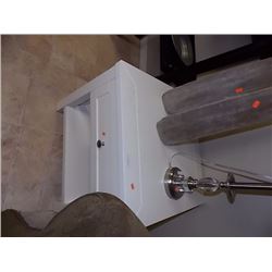 WHITE SIDE TABLE - 1 DRAWER