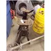Image 1 : JACK STANDS - 2 TTL