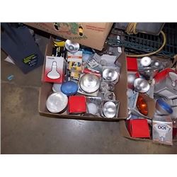 BOX OF LIGHT BULBS