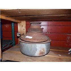 VINTAGE OIL HEATER / LAMP