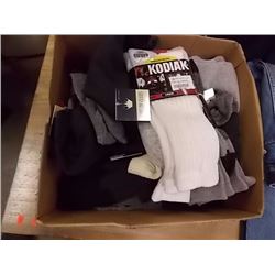 BOX OF MEN'S NEW SOCKS
