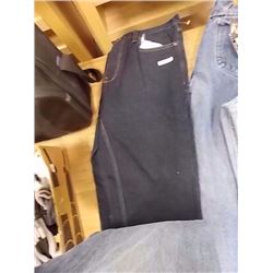 NEW JEANS - SIZE 30