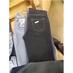 NEW JEANS - SIZE 32