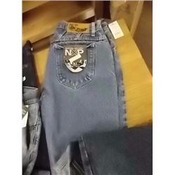 NEW JEANS - SIZE 32