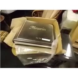 PORTRAIT ALBUM - 2 TTL