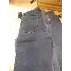 NEW JEANS - SIZE 32