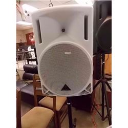 BEHRINGER 1000 WATT 2-WAY PA SPEAKER - WHITE