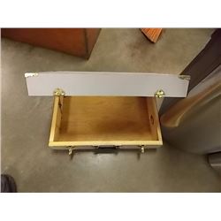 VINTAGE WOOD BOX WITH LID