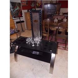 LG/PLASMA GLASS TV STAND