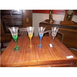 COLOUR LIQUIOR GLASSES - 4 TTL