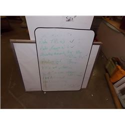 WHITE BOARDS - 3 TTL