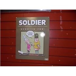 MEMORABILIA - METAL SIGN - SOLDIER RED NECK