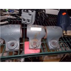 INDUSTRIAL BUSHINGS - 3 TTL