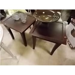 MAHOGANY END TABLES - 2 TTL