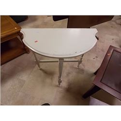 VINTAGE D-TABLE