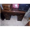 Image 1 : VINTAGE WATER FALL VANITY - 4 DRAWER