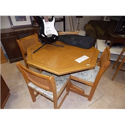 OAK DINING TABLE - OCTAGON SHAPED - INCLUDES LEAF & 4 CHAIRS (OAK & RATAN)