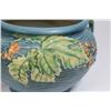Image 3 : 3 Roseville Vases