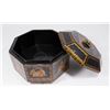 Image 4 : Octagonal Lacquer Box