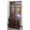 Image 1 : Victorian Secretary/Cabinet
