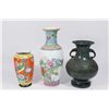 Image 1 : 3 Asian Vases