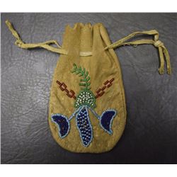 PLAINS BEADED POUCH