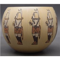NAVAJO POTTERY JAR (SAHMIE)