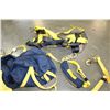 Image 3 : BAG OF FALL ARREST EQUIPMENT