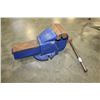 Image 1 : BLUE RECORD 6 3/4" BENCH VICE