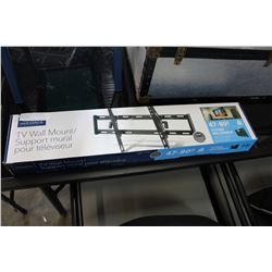 INSIGNIA 47-80" TILTING TV WALL MOUNT