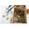 Image 2 : VINTAGE PULLEY CLAMP TOOLS AND VINTAGE HARDWARE