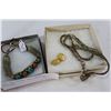Image 2 : BEAD AND STONE BRACELET AND NECKLACE