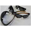 Image 2 : FOUR PAIR OF FOSTER GRANT SUNGLASSES