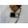 Image 2 : SONY 7.2 MEGAPIXEL CYBERSHOT DIGITAL CAMERA WITH EXTRA SD CARD