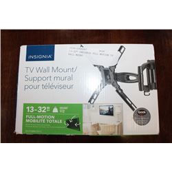 13-32" INSIGNIA FULL MOTION TV WALL MOUNT