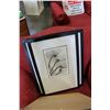 Image 2 : SET OF 3 BLACK AND WHITE FLOWER PRINTS