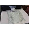 Image 1 : GLASS CHESS BOARD WITH 2 SETS OF PIECES