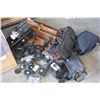 Image 1 : BOX OF CAMERAS CAMERA BAGS AND PARTS