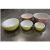 Image 1 : SET OF VINTAGE PYREX MIXING BOWLS AND STONEWARE MIIXING BOWLS