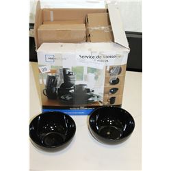 MAINSTAYS 16 PIECE 4-SERVICE DINNERWARE SET