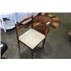 Image 2 : VINTAGE TELEPHONE TABLE