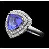 Image 2 : 14KT White Gold 2.71ct Tanzanite and Diamond Ring