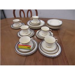 English Royal Doulton Minton China