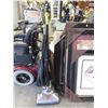Image 1 : Vintage Hoover Upright Vacuum