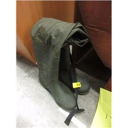 Pair of Size 12 Fishing Boots